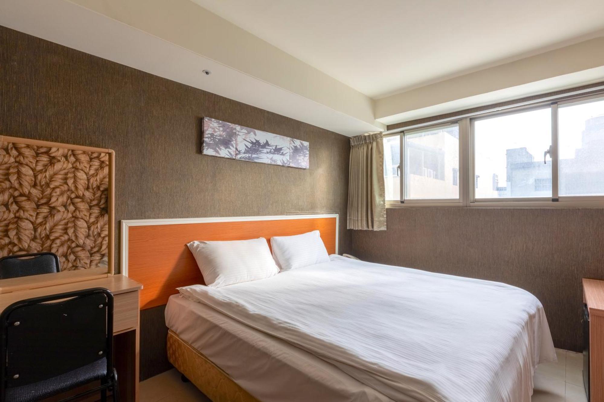 E Lim Hotel Zhongli Extérieur photo