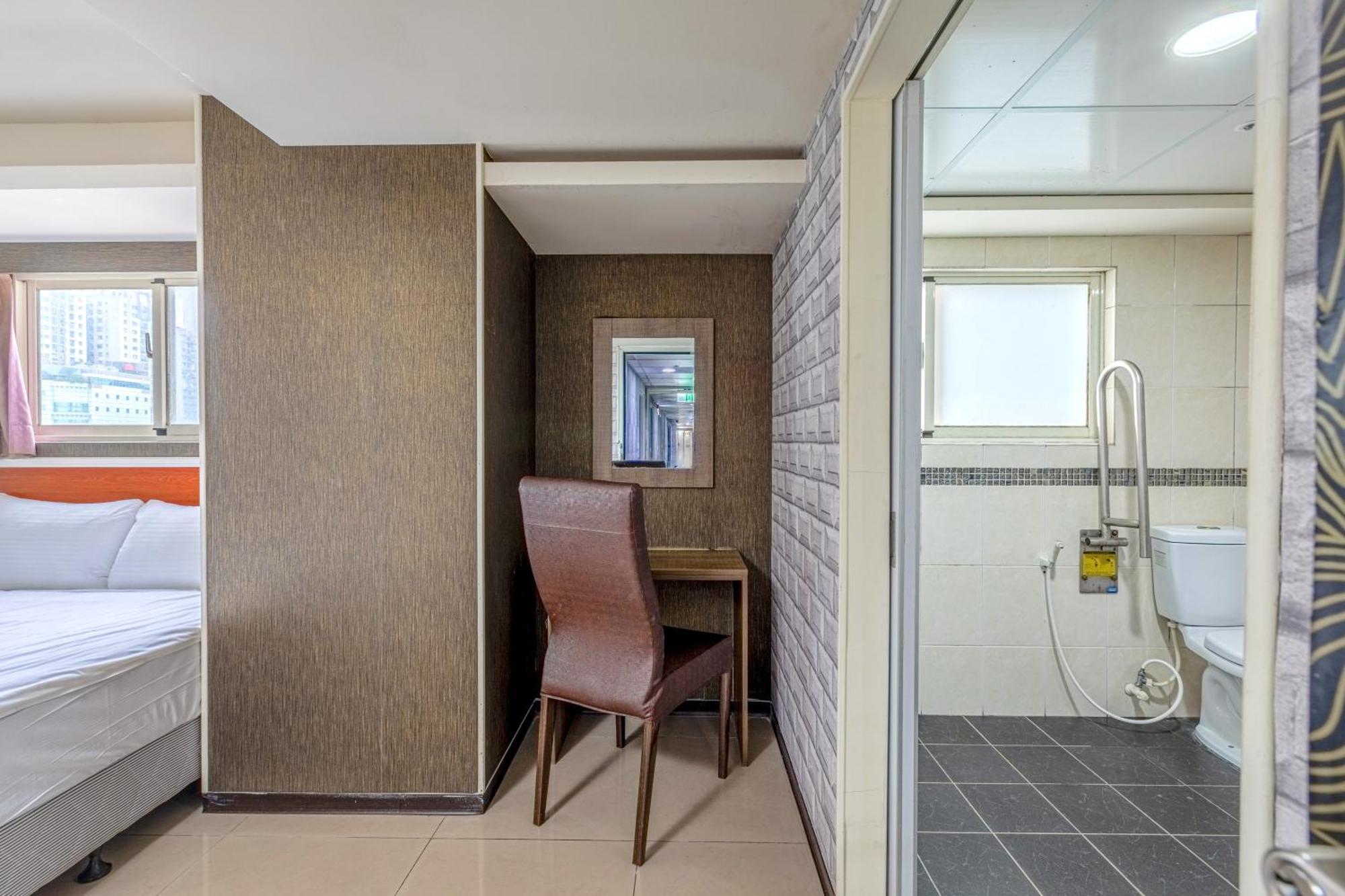 E Lim Hotel Zhongli Chambre photo